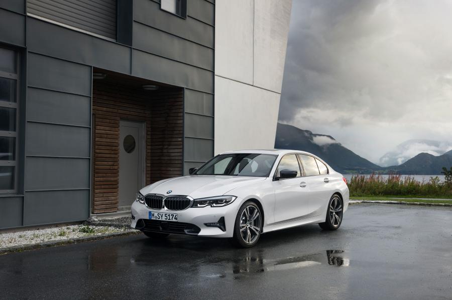  BMW 320d Sport Line (G20) 2019 года  (WW) (фото 22 из 311)